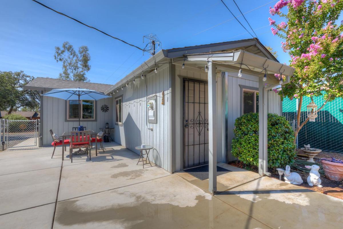 Country Charm Cottage Oroville Exterior foto